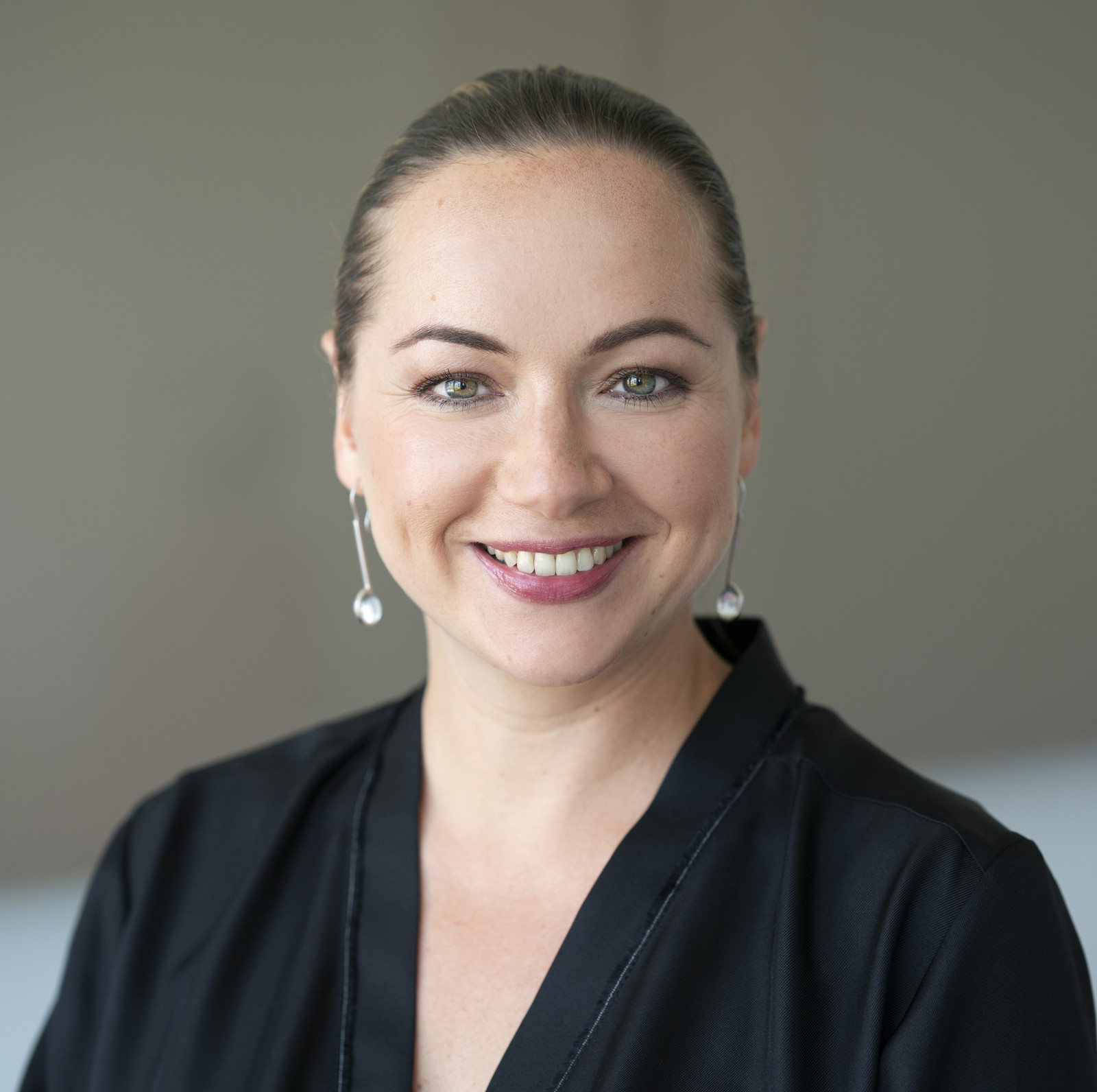 Elena Starinskaya – professional portrait